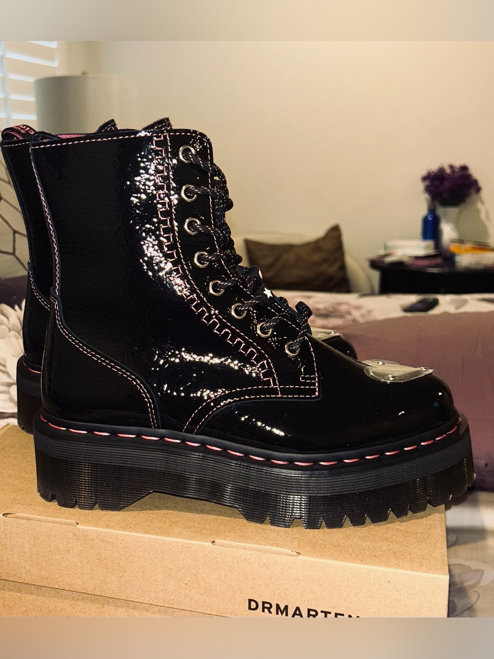 DR. MARTENS JADON BLACK LEATHER BOOTS, LADIES SZ 8, NEW $220. - Picture 14 of 16